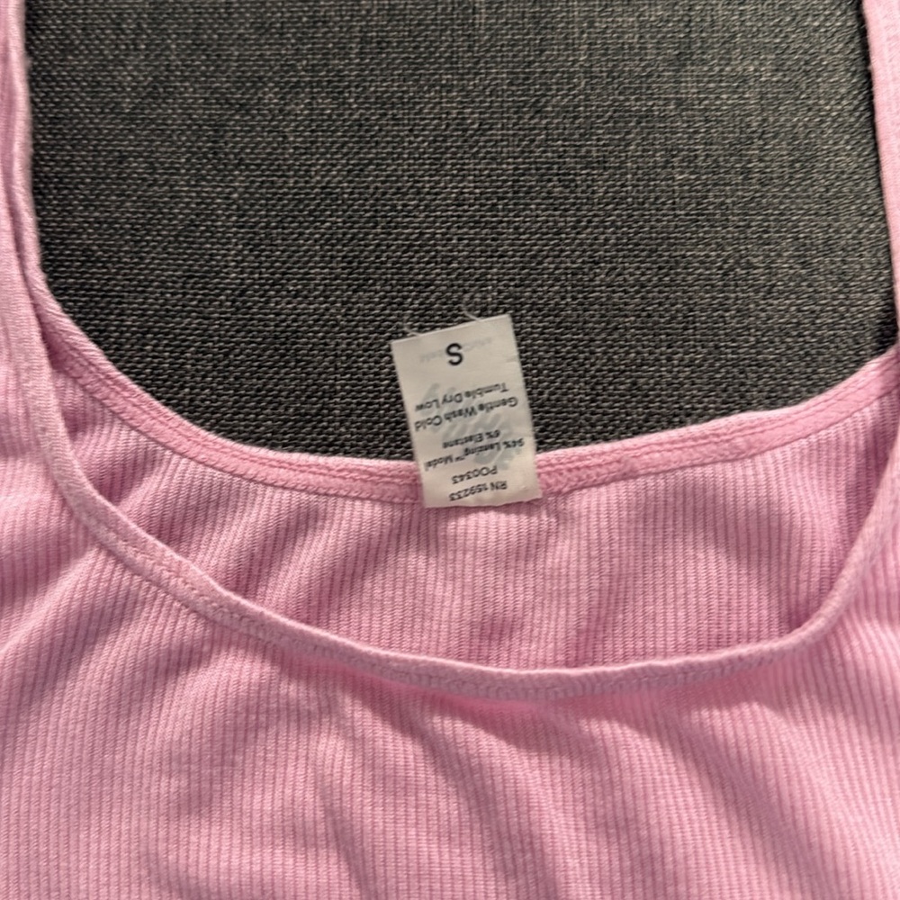 Parade Ribbed Tank Top - Picture 3 of 4